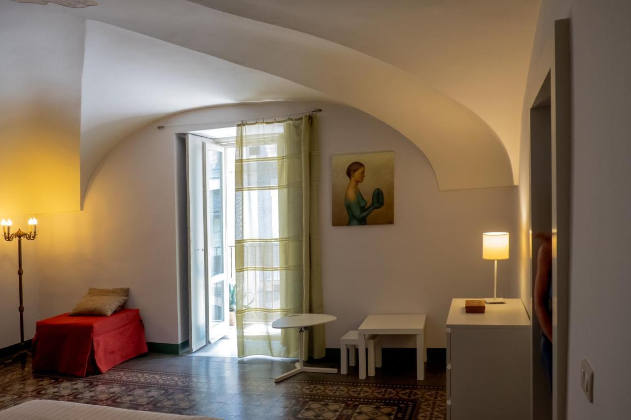 Tre Vie Apartment Con Terrazzo Giardino Pensile Catania Ngoại thất bức ảnh