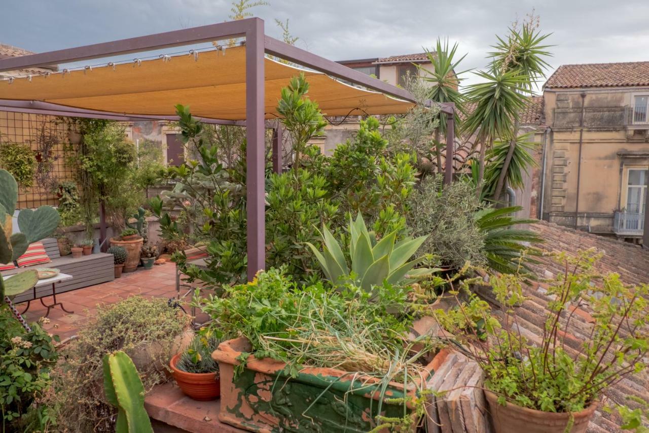 Tre Vie Apartment Con Terrazzo Giardino Pensile Catania Ngoại thất bức ảnh